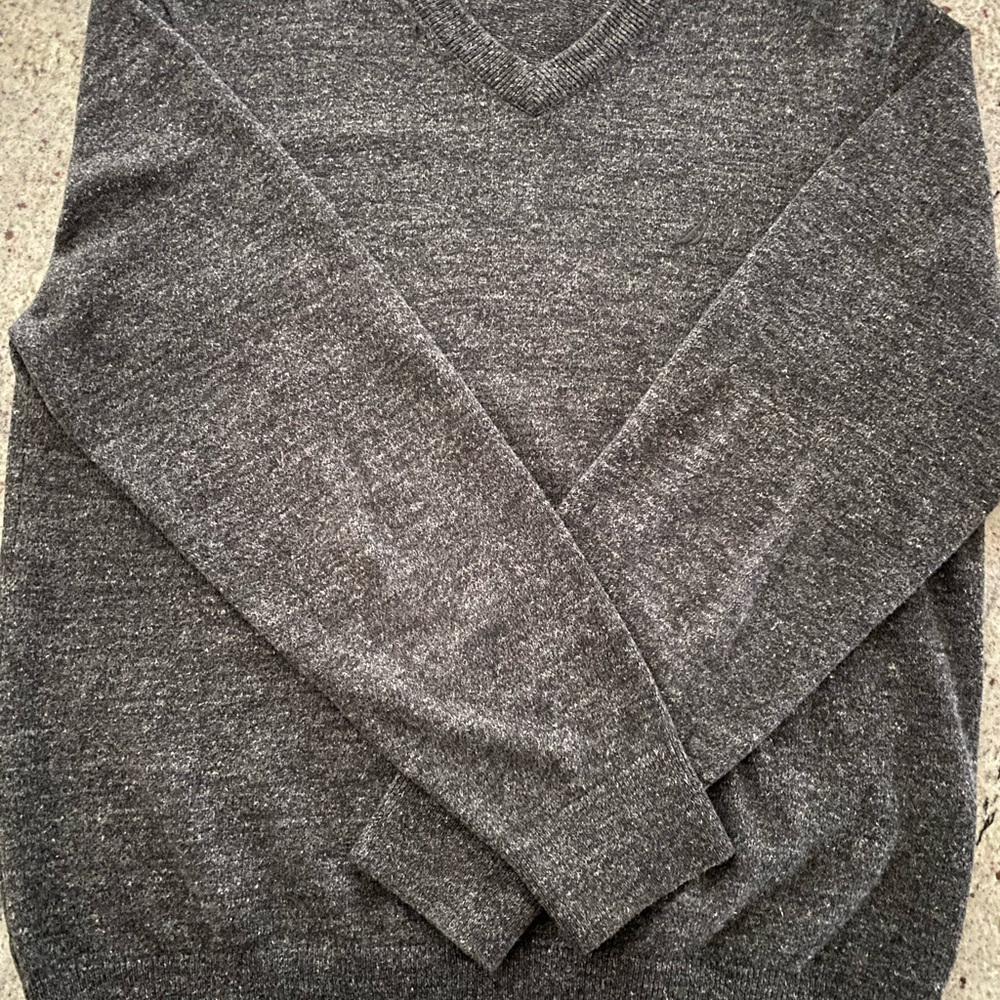 Nautica Men's Charcoal Heather V-Neck Sweater